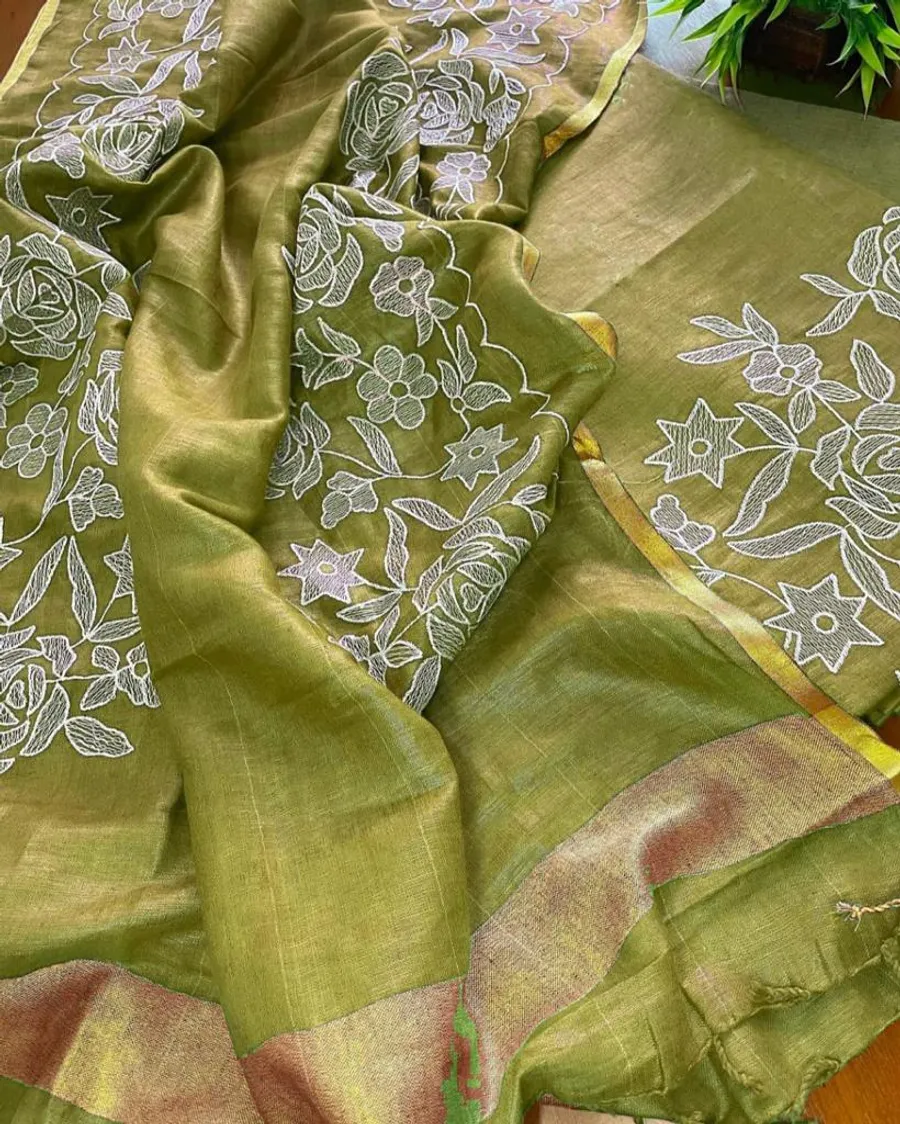 Elegant Cotton‑Linen Suit Piece with Intricate Hand Embroidery